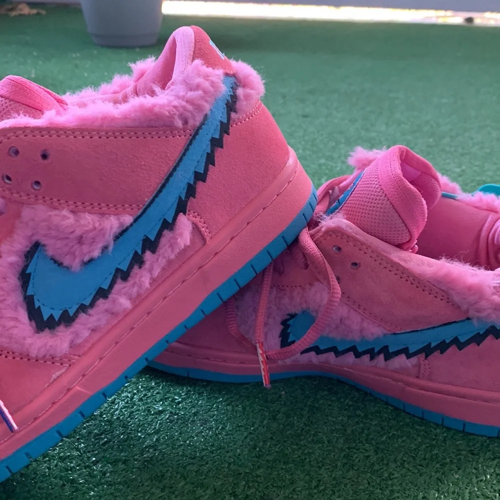 Grateful Dead Pink Nike SB dunks NWT - Picture 4 of 8